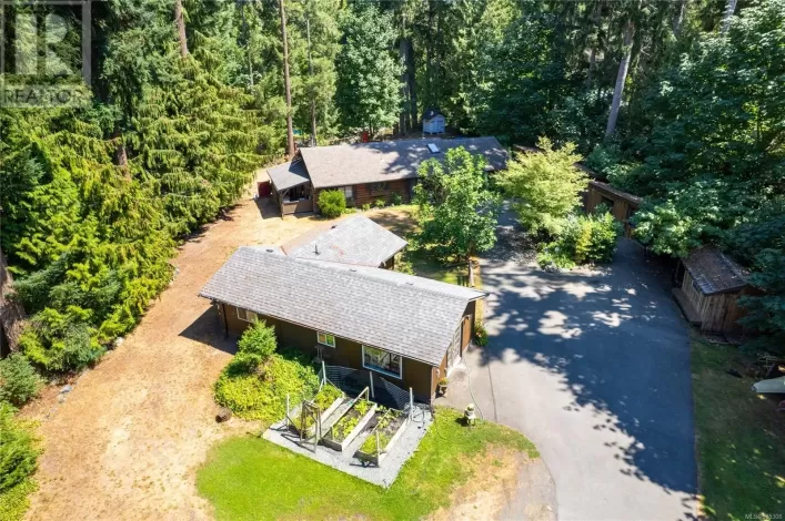 616 Martindale Rd, Parksville