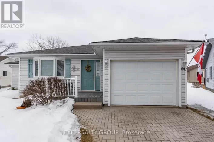 67 SANDBANKS COURT, Prince Edward County