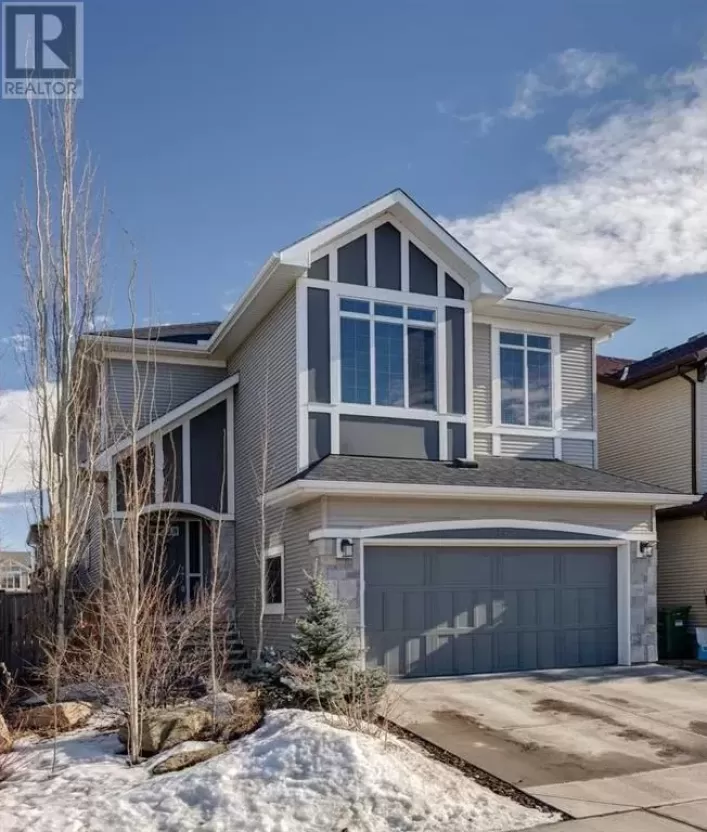 692 New Brighton Drive SE, Calgary