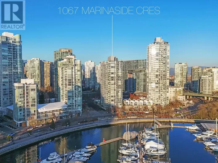 702 1067 MARINASIDE CRESCENT, Vancouver