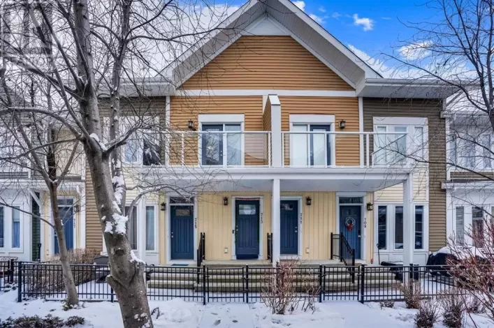 713 Auburn Bay Square SE, Calgary