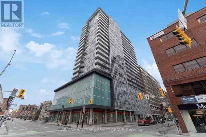 714 - 324 LAURIER AVENUE W, Ottawa