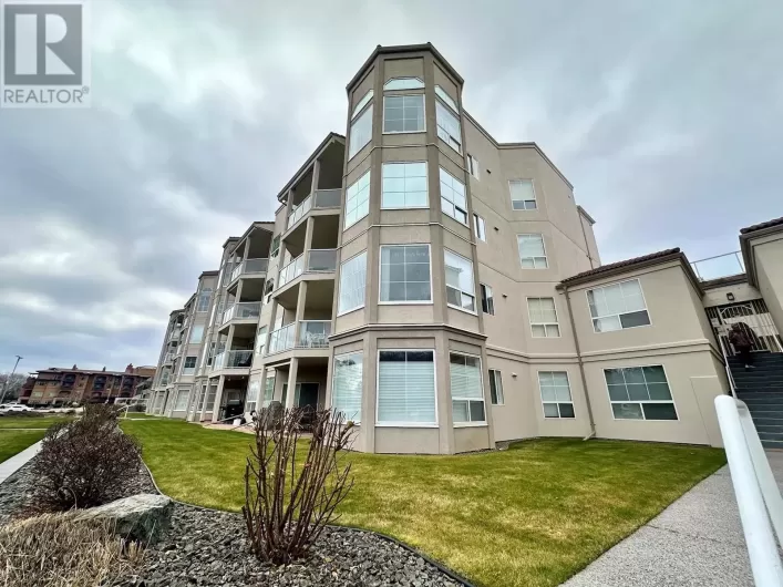 7801 SPARTAN Drive Unit# 215, Osoyoos