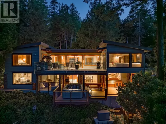 7909 BEDWELL DRIVE, Pender Island