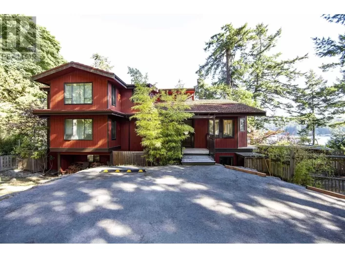 7911 BEDWELL DRIVE, Pender Island