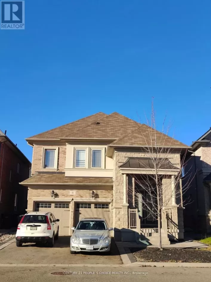 8 CHIMING ROAD, Brampton