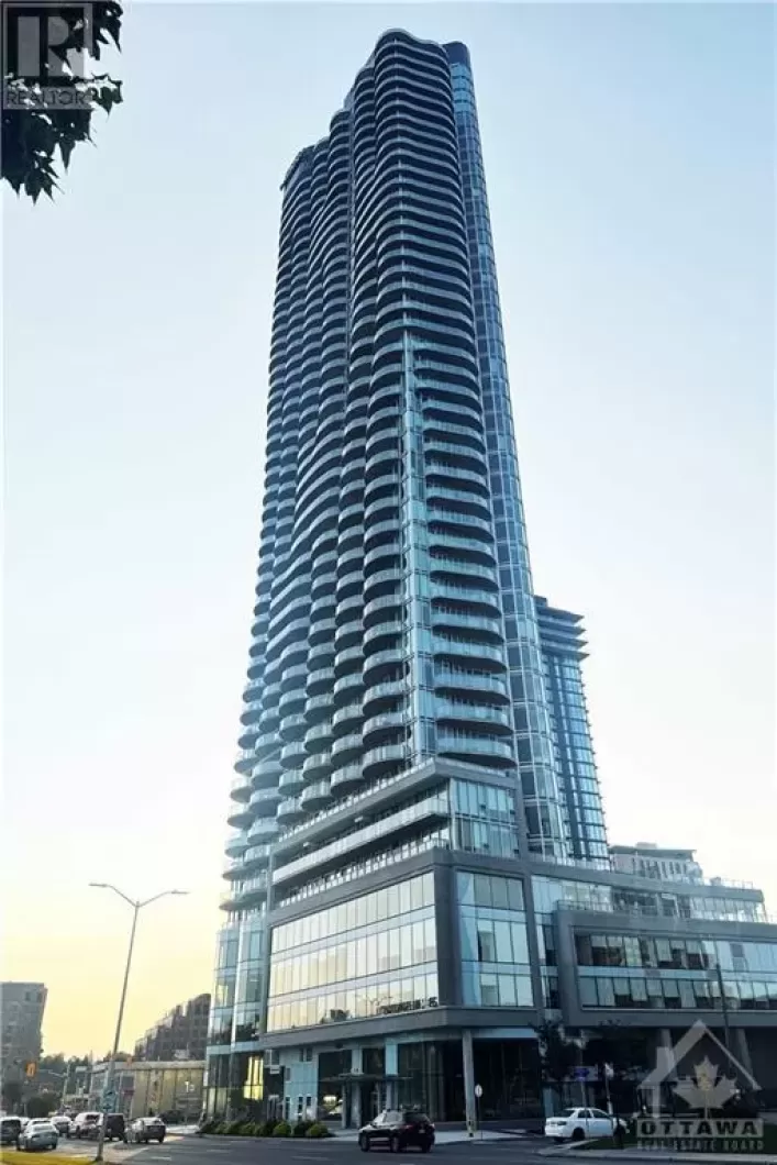 805 CARLING AVENUE UNIT#1308, Ottawa