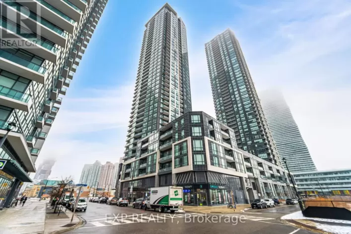 810 - 510 CURRAN PLACE, Mississauga