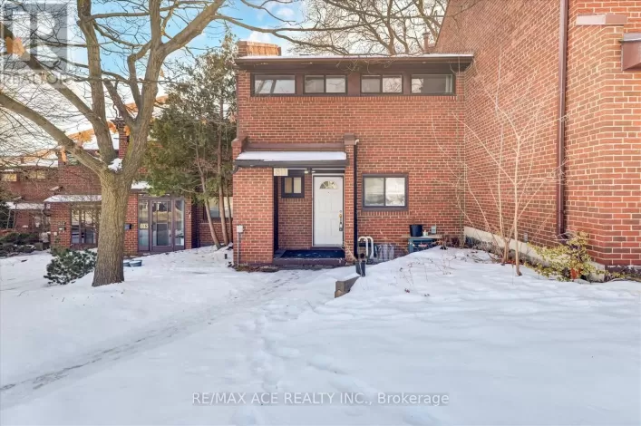 811 MILITARY TRAIL, Toronto