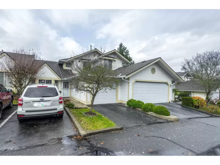 83 8737 212 STREET, Langley