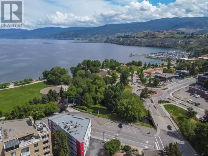 88 Lakeshore Drive Unit# 201, Penticton