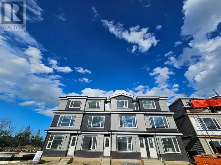 8826, 8850 48 Street NE, Calgary