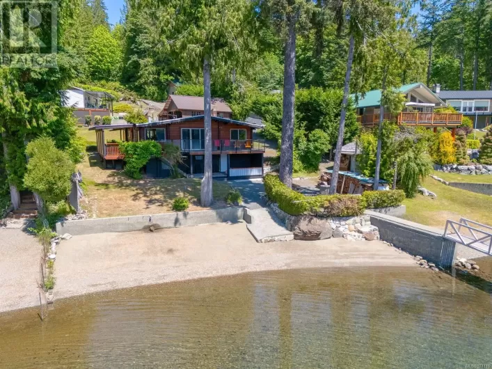 8856 Stirling Arm Dr, Port Alberni