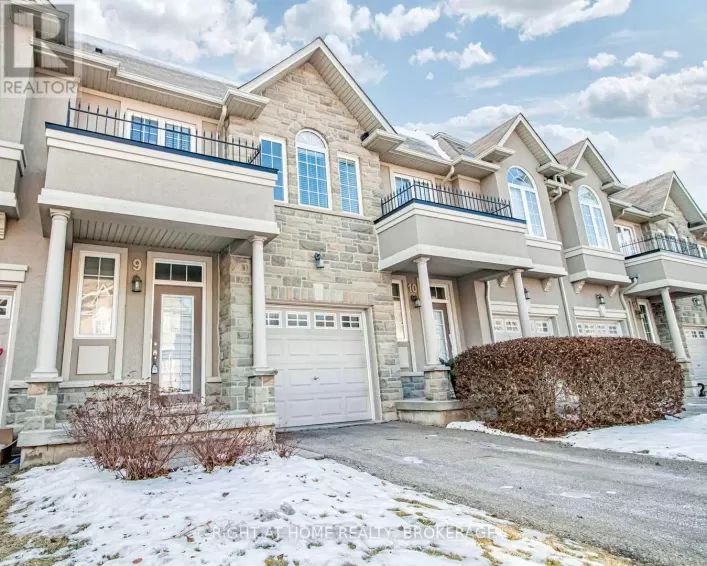 9 - 370 STONEHENGE DRIVE, Hamilton