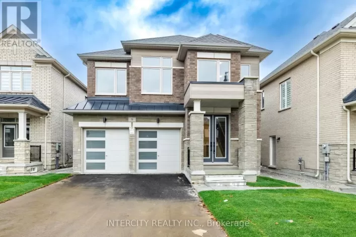 9 DOLOMITE DRIVE, Brampton