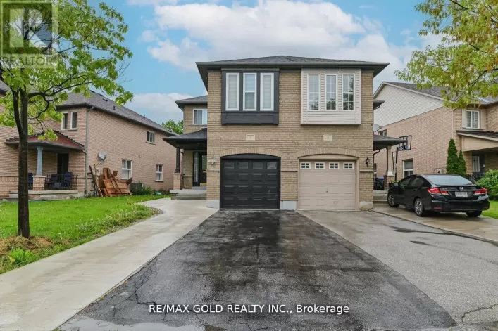 9 FAIRLAWN BOULEVARD, Brampton