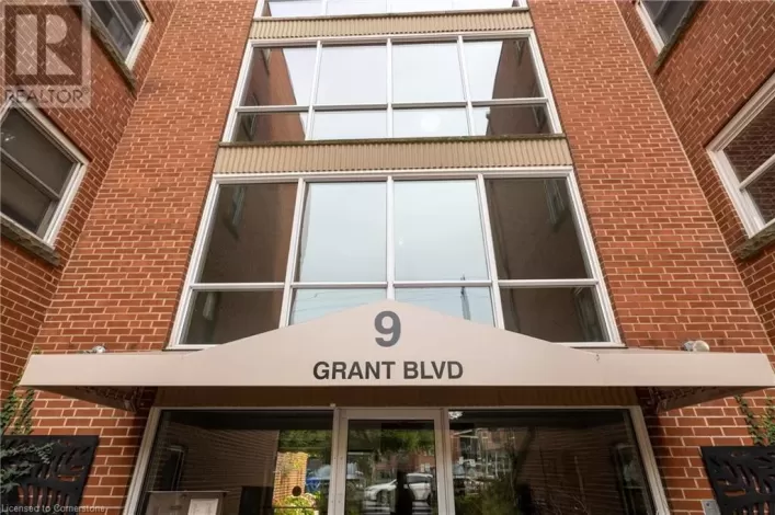 9 GRANT Boulevard Unit# 103, Dundas