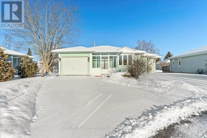 9 REYNOLDS PLACE, Prince Edward County