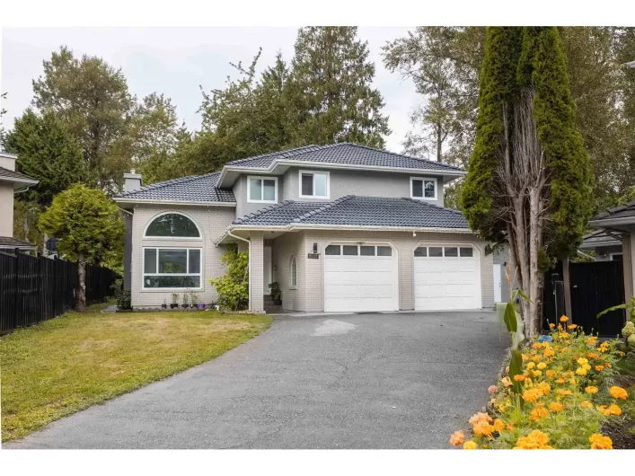 9025 121 STREET STREET, Surrey