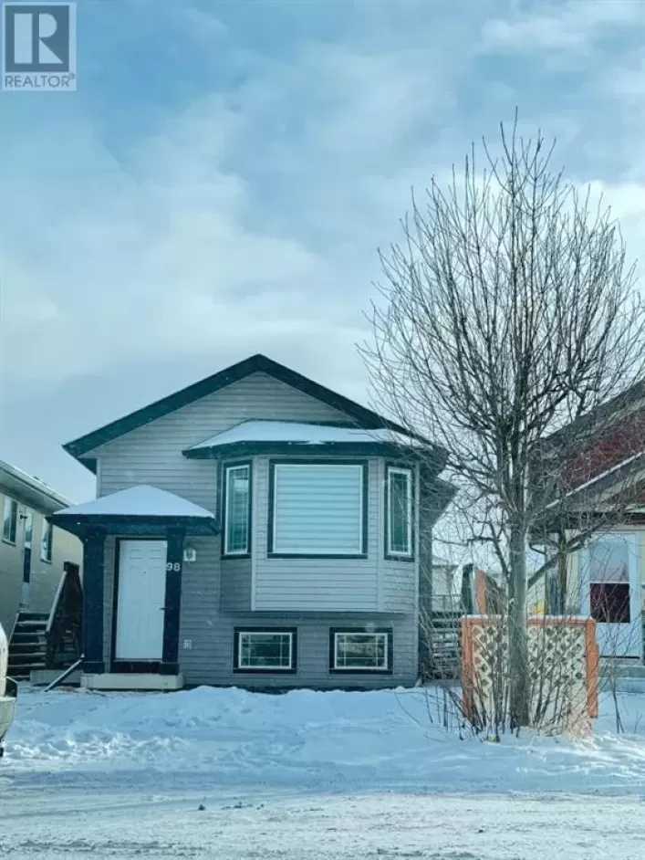 98 Tarawood Road NE, Calgary